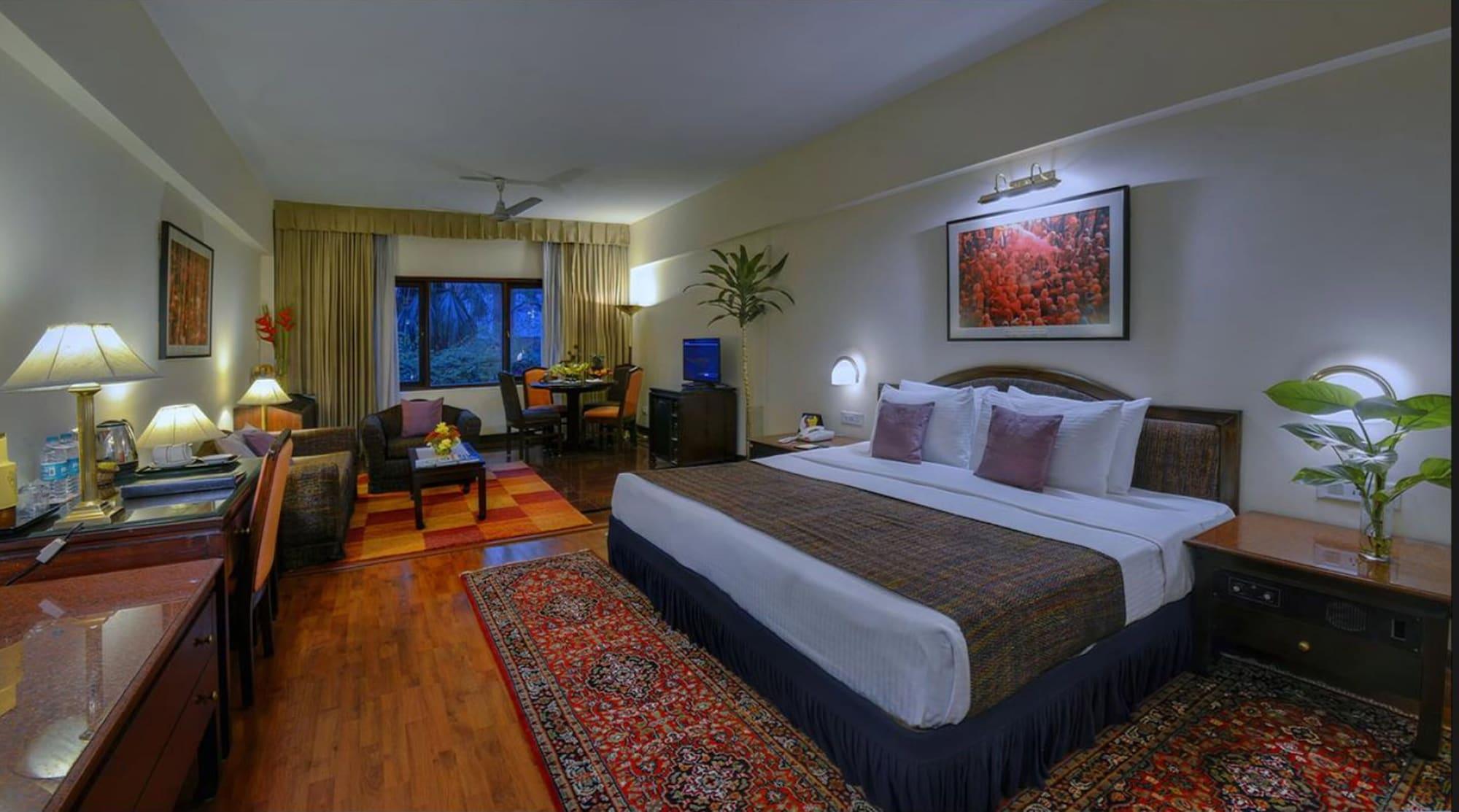 Hotel Clarks Varanasi Limited Экстерьер фото