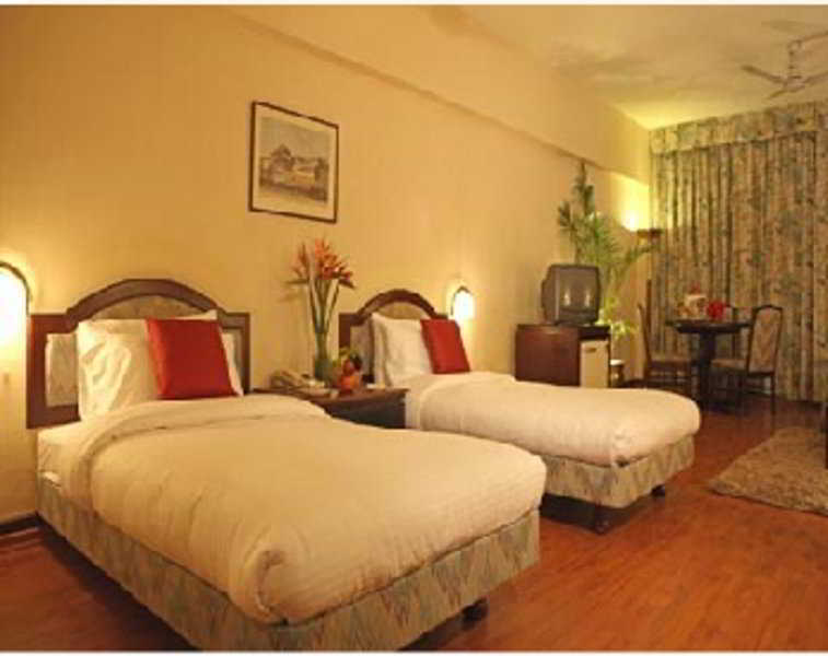Hotel Clarks Varanasi Limited Экстерьер фото