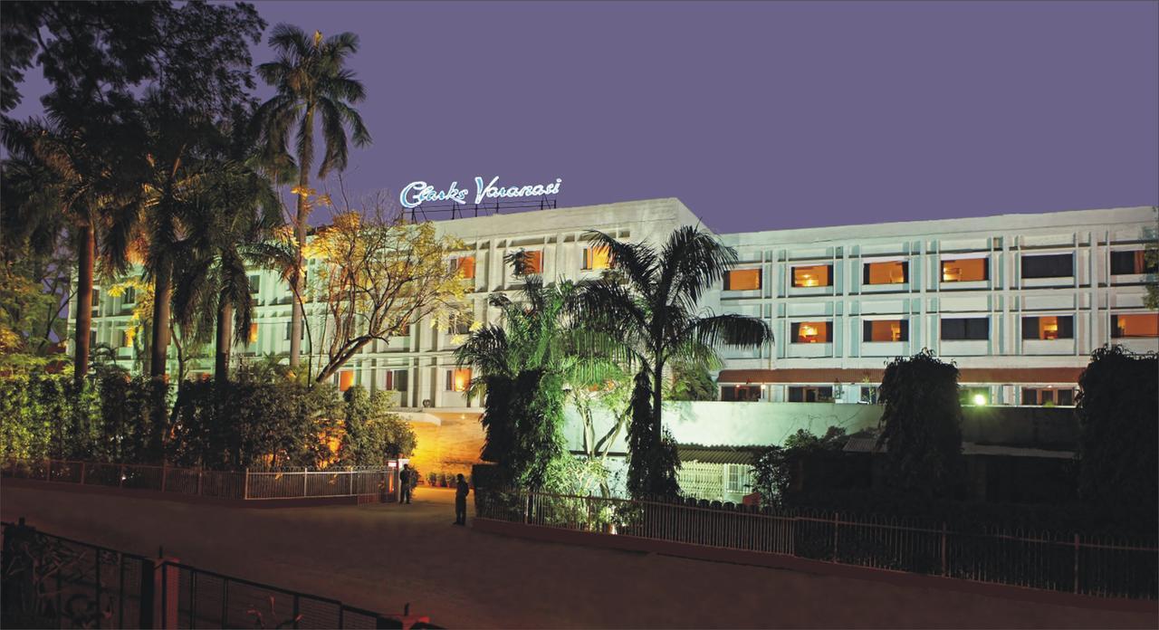 Hotel Clarks Varanasi Limited Экстерьер фото